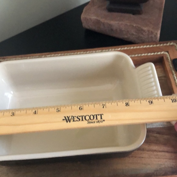 Le Creuset Rectangular Baking Dish- Black Onyx only - Picture 7 of 11